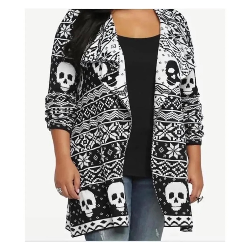 Torrid Black & White Skull Fair Isle Cardigan